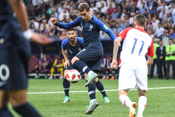 萨能够在球 萨能够在球