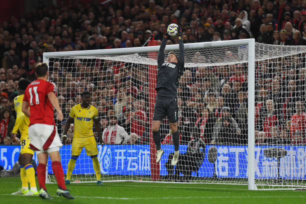 战略调整与 战略调整与